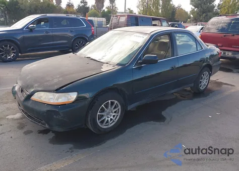 2000 Honda Accord 2.3 Se из США, поврежденный, VIN JHMCG5670YC013463